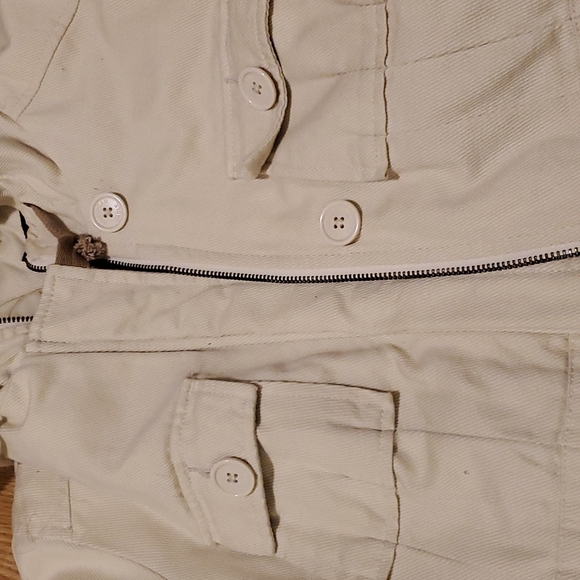 Jacket - Picture 4 of 7